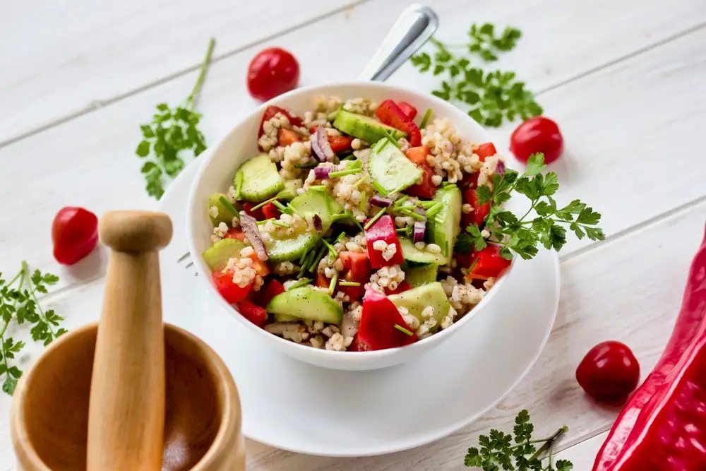 zeleninový salát s quinoou