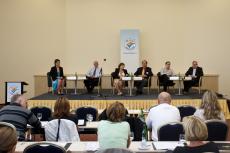 Odborné setkání s panelovou diskuzí v září 2012